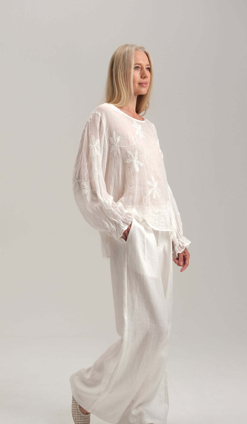 Linen Flower Blouse